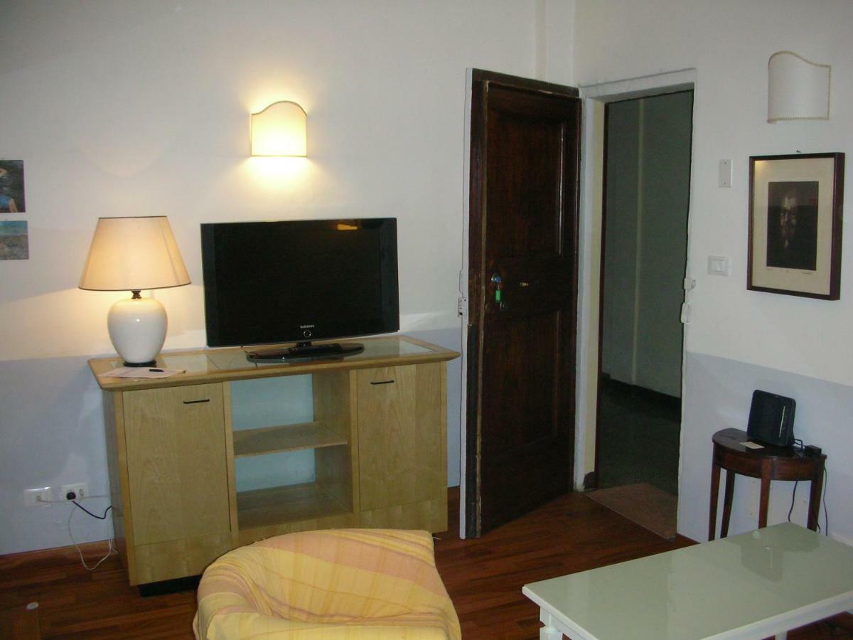 Nice Apartments In Downtown Bologna Eksteriør billede